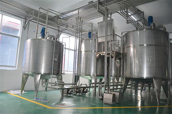 饮料生产线成套设备价格 成都：连翘植物梨凉茶加工设备多少钱
